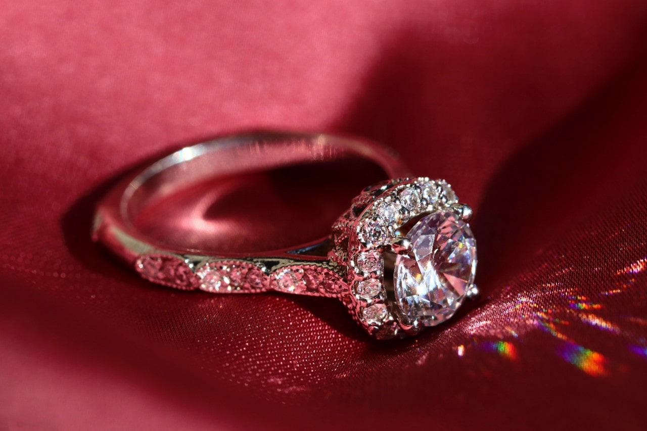 POPULAR SCHERERVILLE ENGAGEMENT RING DESIGNERS